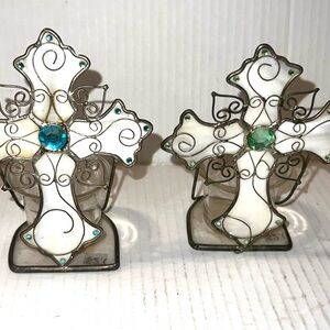 Elegant Cream and Gold Wire Cross Set